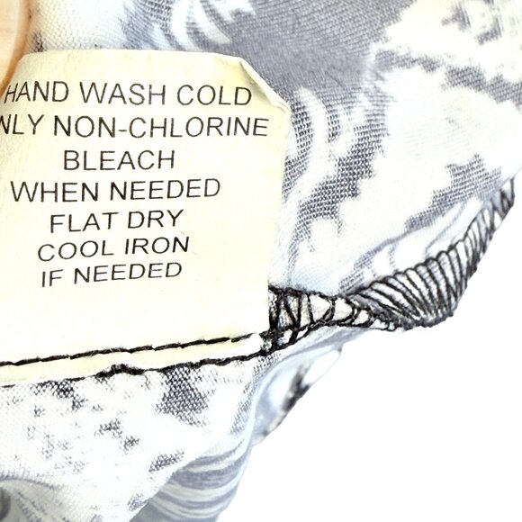 J. Valdi Black & White Graphic Geo Tank Cover‑Up Dress Size M  Flowy Beach Tunic - Picture 6 of 10